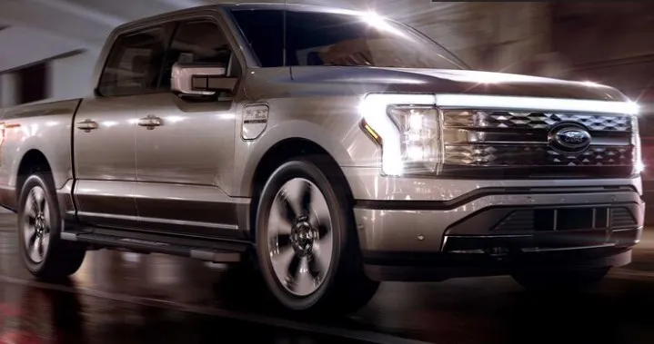 Ford F-150 Lightning EV