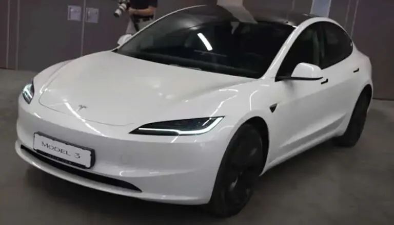 Обновленная Tesla Model 3
