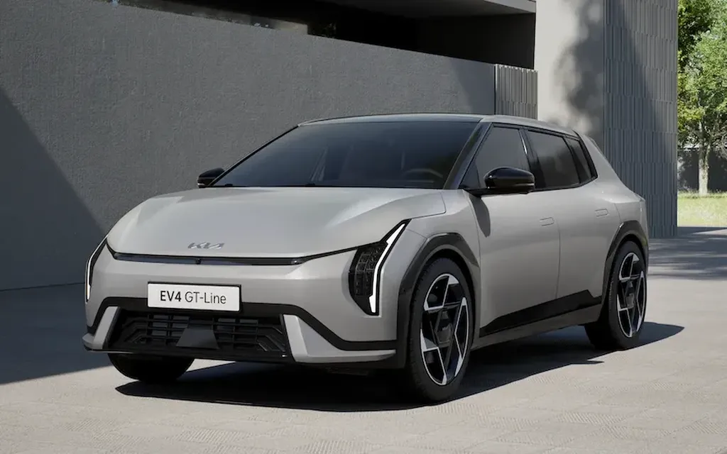 Kia EV4 - революция на рынке компактных электромобилей